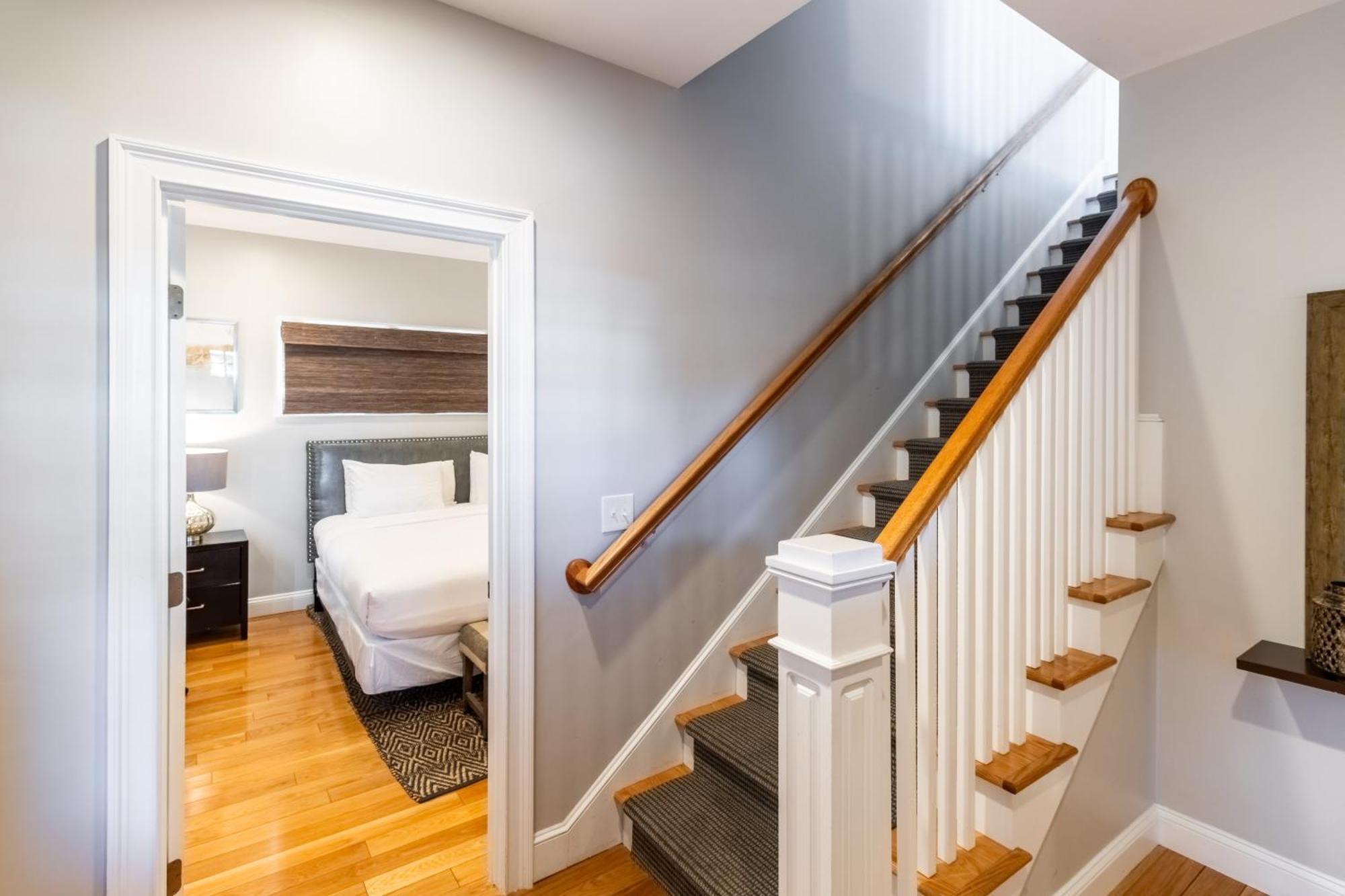 The Newport Lofts - 595 Thames Streetヴィラ エクステリア 写真