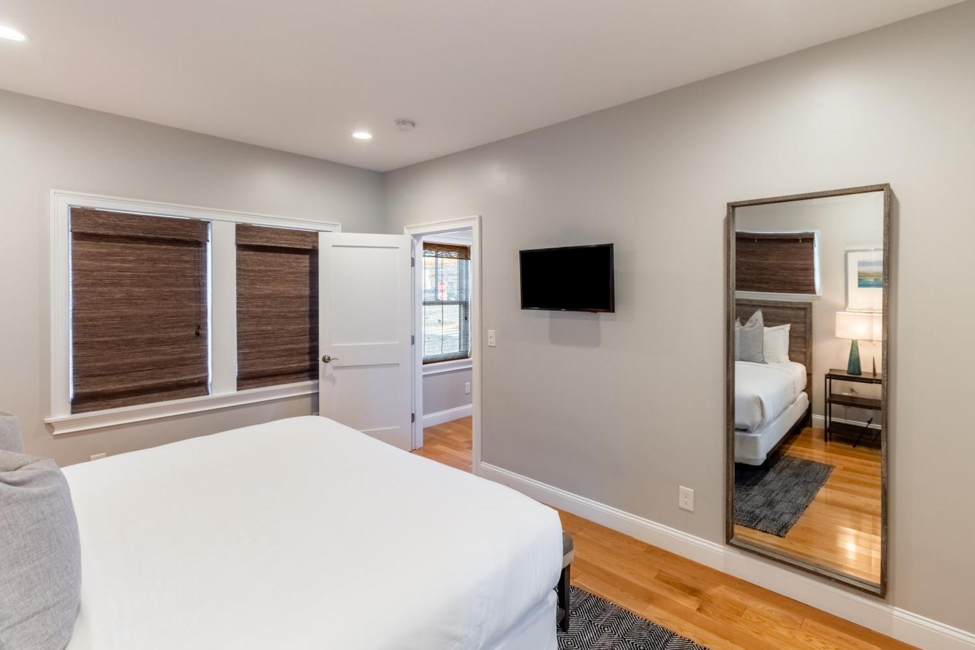 The Newport Lofts - 595 Thames Streetヴィラ エクステリア 写真