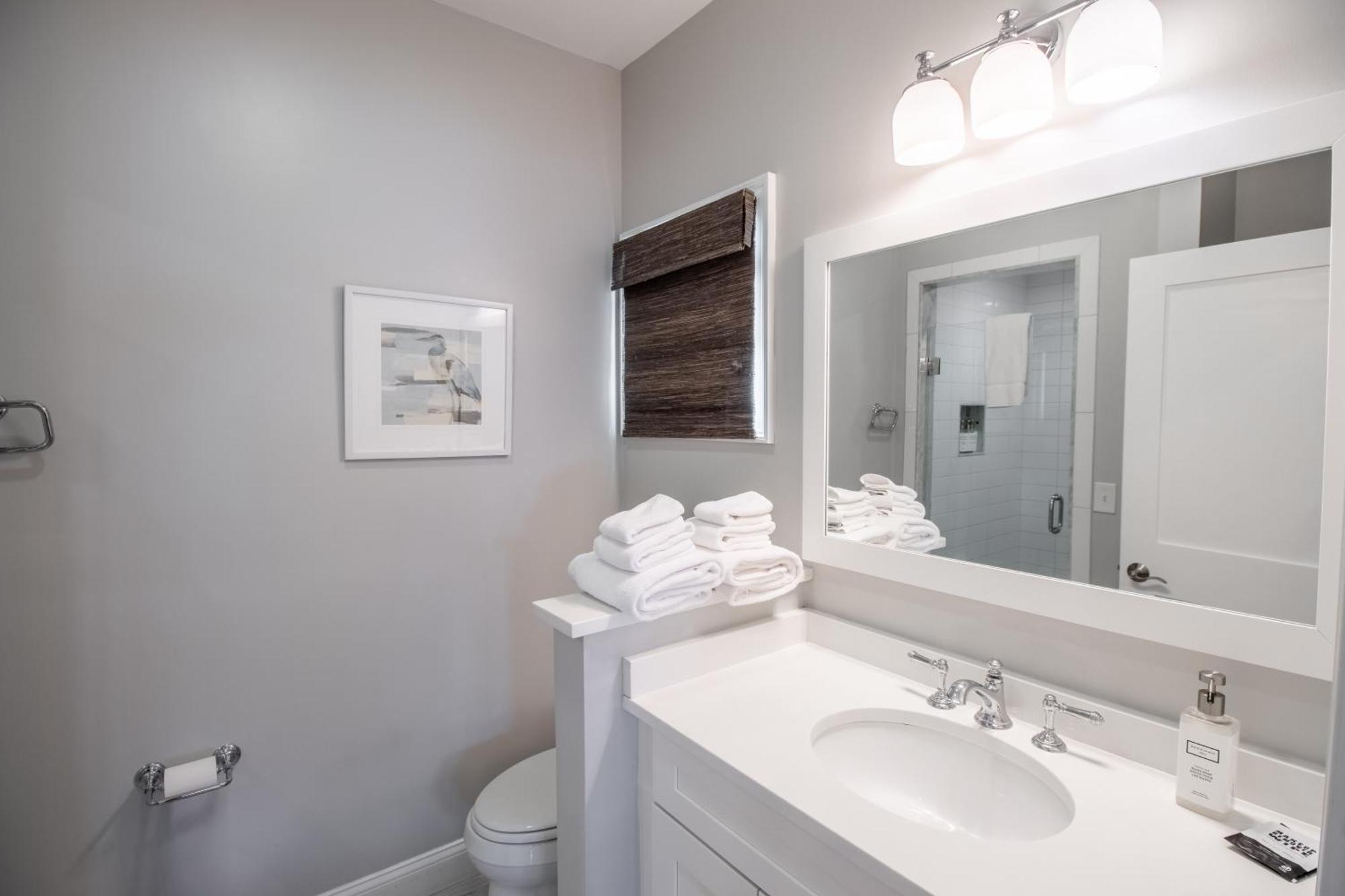 The Newport Lofts - 595 Thames Streetヴィラ エクステリア 写真
